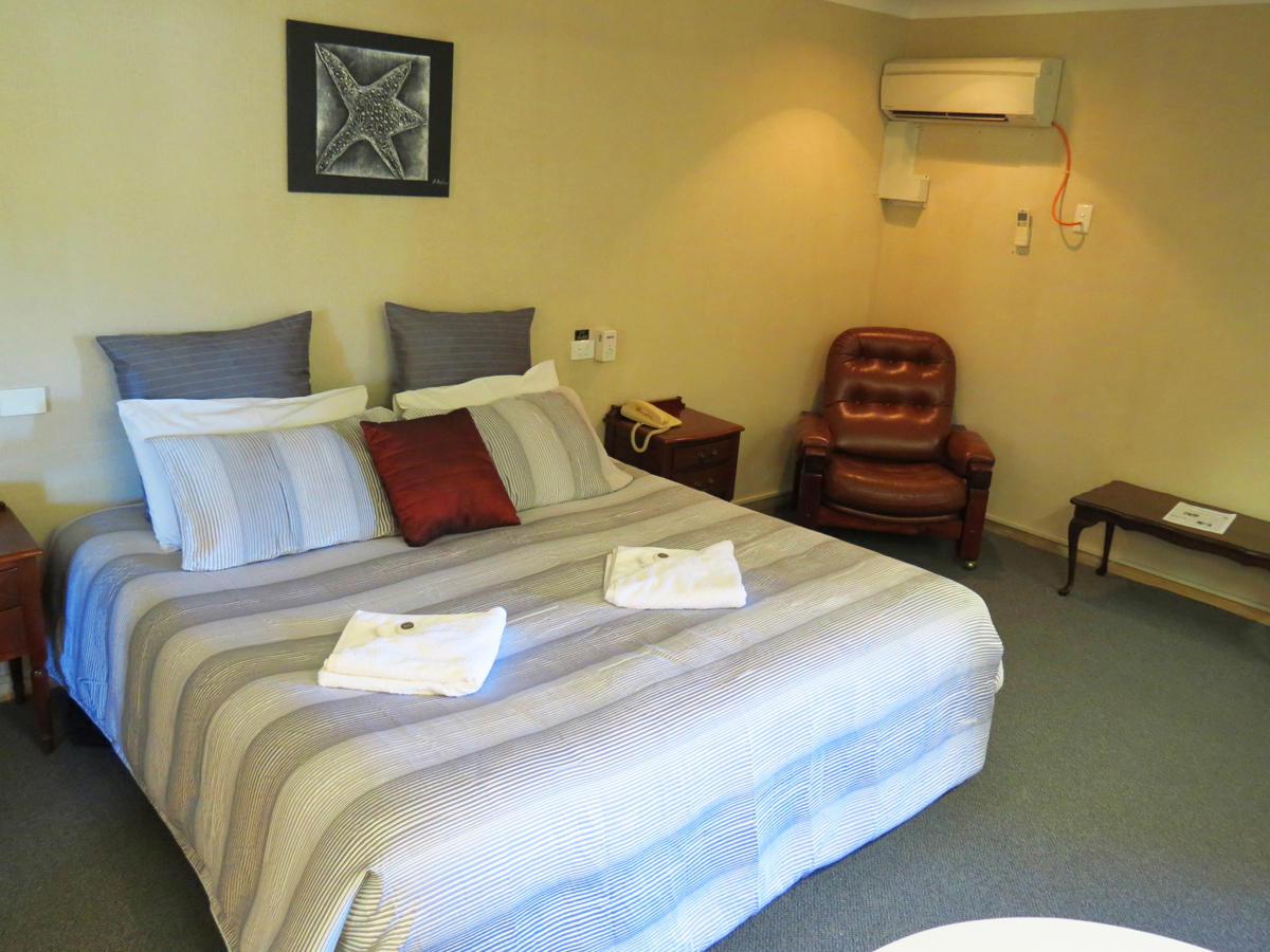 Sisleys Motel - Room - Sisleys Motel Lismore